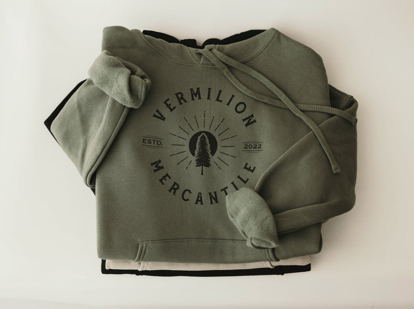 Vermilion Mercantile Pine Hoodie | Dark Green