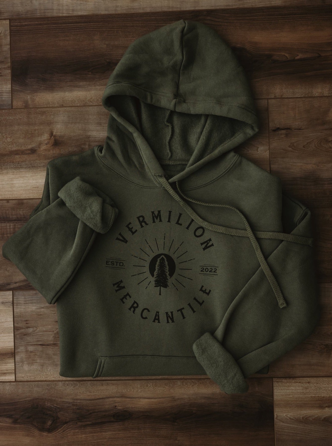 Vermilion Mercantile Pine Hoodie | Dark Green