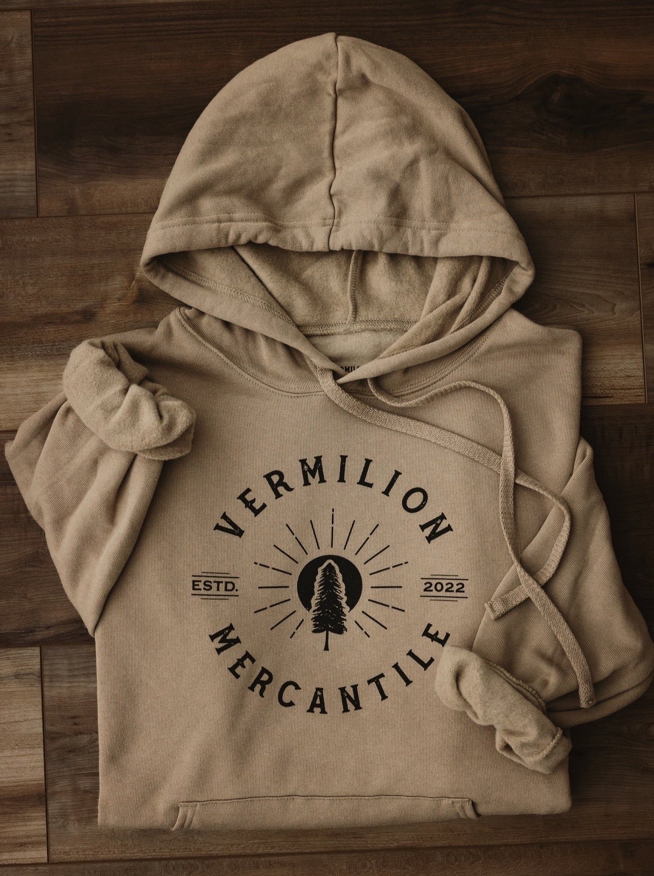 Vermilion Mercantile Pine Hoodie | Tan