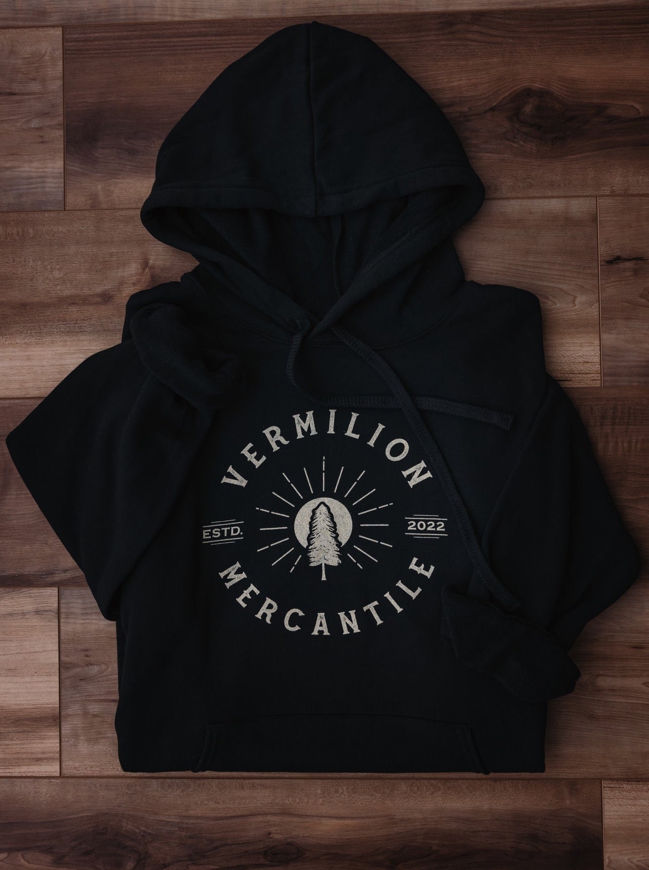 Vermilion Mercantile Pine Hoodie | Black